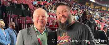 Un invité bien connu au Québec surprend Bruce Boudreau