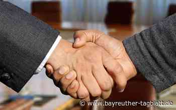 Bayreuth hat einen neuen Sponsor: Der übernimmt für das Rathaus Kosten in Höhe von exakt 16.559,64 Euro - Bayreuther Tagblatt