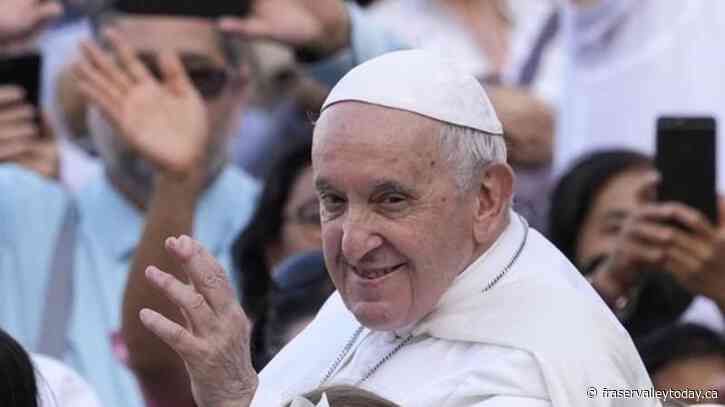 Organizers of papal visit warn not to buy tickets to open-air mass from resellers
