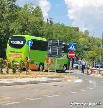 SCONTRO TRA BUS E AUTO A SIENA, ZONA RUFFOLO: LUNGHE FILE ALL'ORA DI PRANZO - oksiena.it