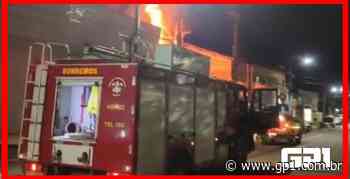 Incêndio de grandes proporções atinge Panificadora Ideal em Timon - GP1