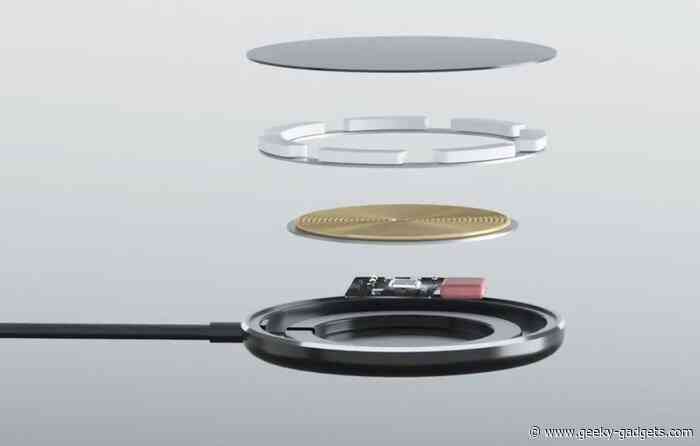 EUAST 15w magnetic wireless charger