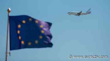 European Parliament backs higher green jet fuel targets to decarbonise aviation - EURACTIV