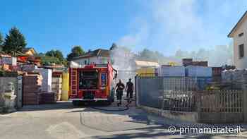 Incendio in ditta: maxi mobilitazione dei Vigili del fuoco - Prima Merate