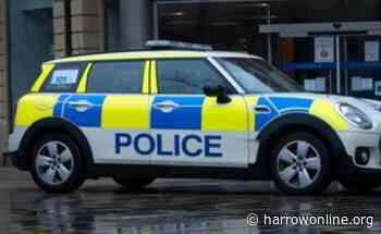 Multiple police officers search Harrow Town Centre premises - Harrow Online