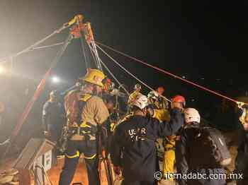 Apoya Bomberos y Protección Civil de Tijuana, rescate de personas en Ensenada - La Jornada Baja California