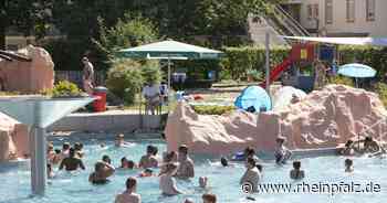 Corona-Aufholpaket: Landkreis Kaiserslautern unterstützt Schwimmkurse finanziell - Kreis Kaiserslautern - Rheinpfalz.de