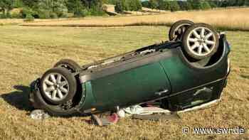 Unfall: Auto landet im Kreis Kaiserslautern auf dem Dach - SWR Aktuell