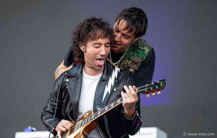 The Strokes invite fan to sing ‘Ode To The Mets’ at Lytham Festival