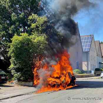 Auto brannte lichterloh in Iserlohn-Oestrich - Radio MK