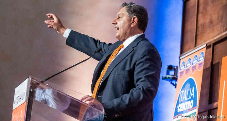 Italia al Centro, Toti lancia il suo nuovo partito e va a caccia di alleati: “Il centro è di tutti”. Ma Calenda lo avverte: “Il fritto misto non serve”