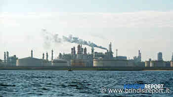 Versalis, il piano: 200 milioni a Brindisi. Il cauto ottimismo dei sindacati - BrindisiReport