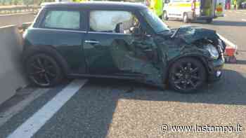 Incidente sulla sopraelevata di Moncalieri, 6 feriti tra cui due bambini di quattro anni - La Stampa