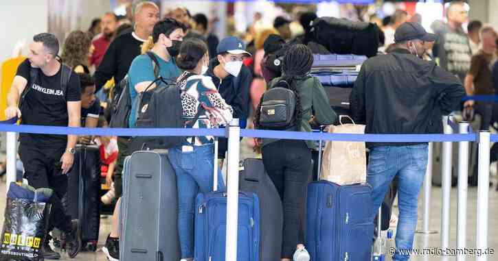 Deutsche Flughäfen: Längere Wartezeiten, aber kein Chaos