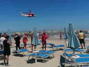 Padre e figlio muoiono annegati, l'altro si salva: tragedia a Fano