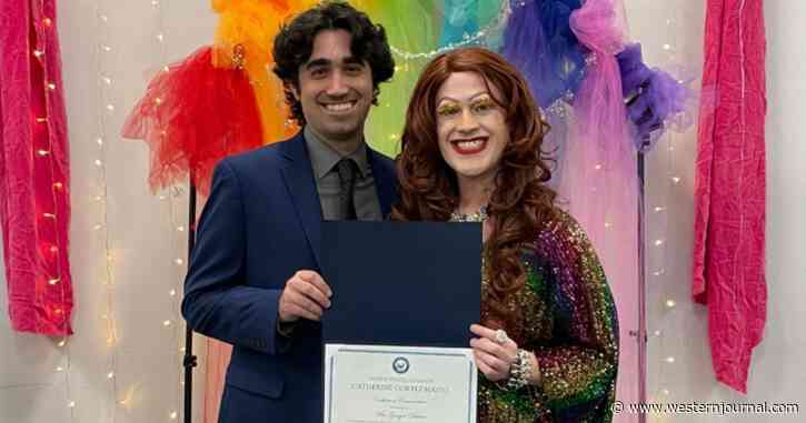Dem Senator Privately Presents 'Faglicious Homo' with 'Drag Queen Story Hour' Award, Doesn't Want Voters to Know