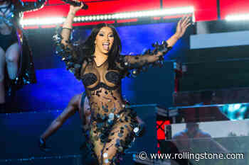 Cardi B, Megan Thee Stallion Reunite Onstage to Bring ‘WAP’ to Wireless Festival