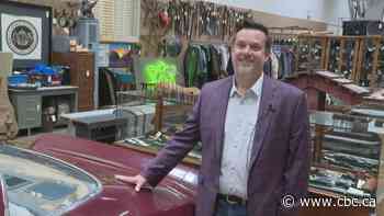 Calgary-based show Wynnona Earp auctioning off set pieces to fans