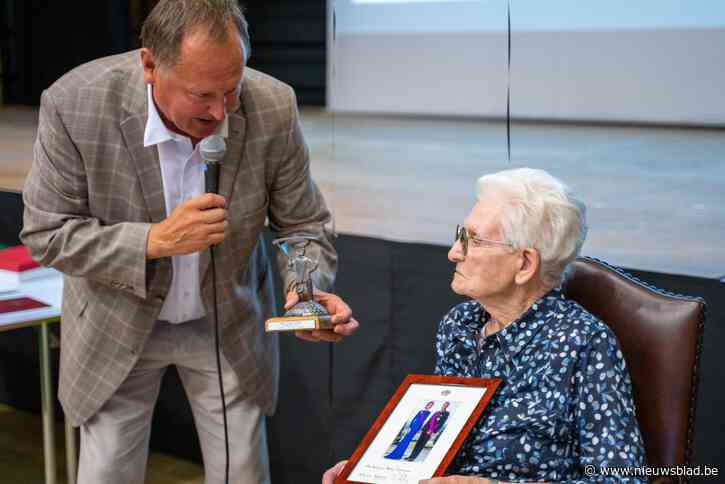 Merksplas viert eeuwelinge Anna Verschueren uit Ravels