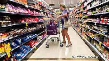 As the price of leafy greens soars, data shows some produce items are holding steady