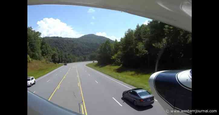 'Amazing' Video: Plane Forced to Make Emergency Landing on Busy Highway, Narrowly Avoids Catastrophe