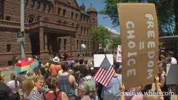 Abortion rights protesters rally at the White House