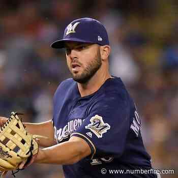 Cincinnati's Mike Moustakas operating first on Saturday - numberFire