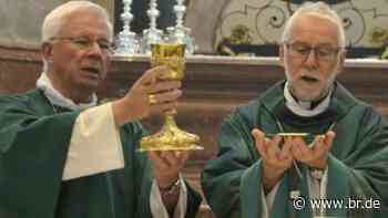 Orientierung | Das Religionsmagazin : "Geht aufeinander zu": Vorsynodale Beratung in Mariazell - br.de
