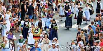 Festzug zum Kirschenmarkt 2022 in Gladenbach - Oberhessische Presse