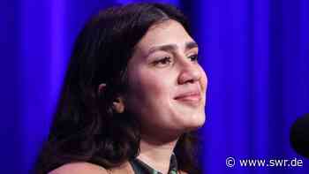 Uraufführung der Romanadaption „Dschinns“ in Mannheim – Fatma Aydemir: „Auf der Bühne wird meine Geschichte anders“ - SWR