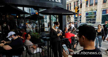 Widespread network outage disrupts internet and cellphone service, transactions in Canada