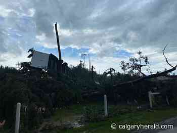 Severe thunderstorm watch issued for wide area including Cochrane, Airdrie - Calgary Herald