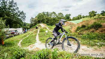 Dirtbike-Anlage in Ehingen: Entwurf für Mountainbike-Strecke vorgestellt - In drei Varianten über Erdhügel springen - SWP