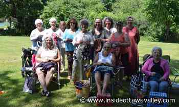 WHAT'S GOING ON HERE?: Smiths Falls knitters unite for World Wide Knit in Public Day - Ottawa Valley News