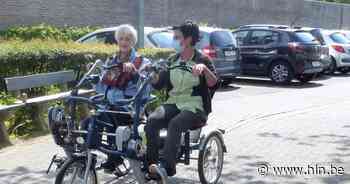 Zorgkundige wandelt dodentocht om duofiets WZC Ter Caele te financieren - Het Laatste Nieuws