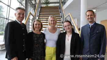 Fachkräftemangel: Wie Stadt und Landkreis Rosenheim die Pflegeberufe attraktiver machen wollen