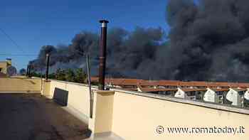 Incendio Centocelle: in attesa dell’Arpa, “finestre chiuse” anche per gli esperti