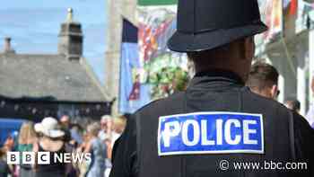 Devon and Cornwall Police detective sacked for drink-driving - BBC