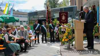 „Mehr als ein Verwaltungsgebäude“: Neues Großkarolinenfelder Rathaus soll ein Haus für alle sein