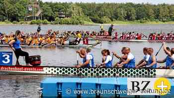 „Paddlefighters“ gewinnen Drachenbootrennen am Tankumsee