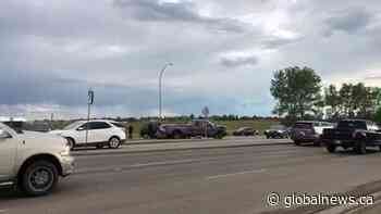 At least 3 in hospital after stolen vehicle crashes on Yellowhead Trail