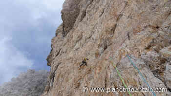 Scalatori di nuvole al Campanile Caigo nelle Dolomiti di Brenta di Marco Pellegrini e Francesco Salvaterra - Planetmountain