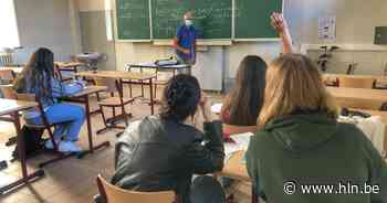 College ten Doorn stelt zomervakantie nog even uit - Het Laatste Nieuws