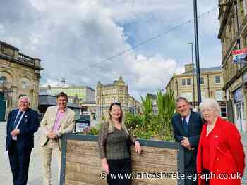 Garden centre donated 10,000 flowers to be planted around Hyndburn
