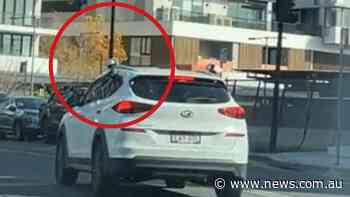 Video shows unmarked car with cameras policing parking in Sydney | news.com.au — Australia's leading news site - news.com.au