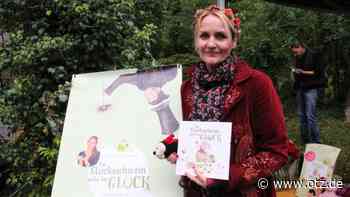 Kunstgarten auf dem Johannisfriedhof mit mehr Künstlern