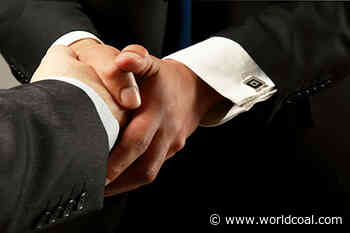 Golding and Coronado sign contract extension for Curragh