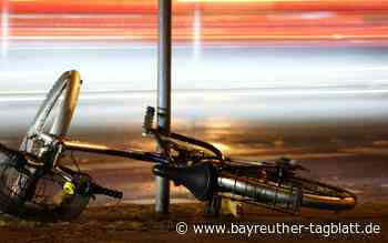 Auto erfasst Fahrradfahrer in Bayreuth: Der schleudert über die Motorhaube auf die Straße - Bayreuther Tagblatt