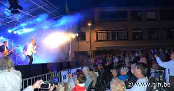 Christoff laat vroegere dorpsgenoten genieten van Vlaamse feestdag - Het Laatste Nieuws