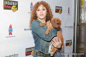 Bernadette Peters shuts down protesters at pet adoption event: 'Is that not what you want?'